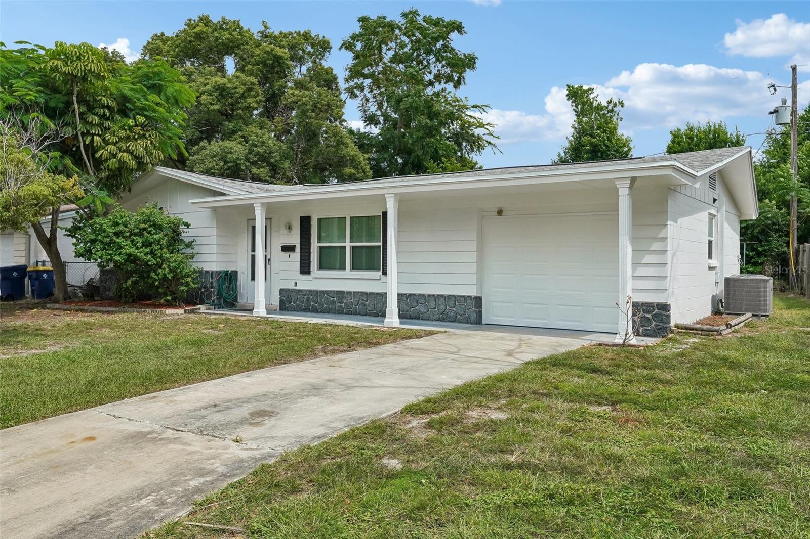 3350 WILTSHIRE DR — photo 8