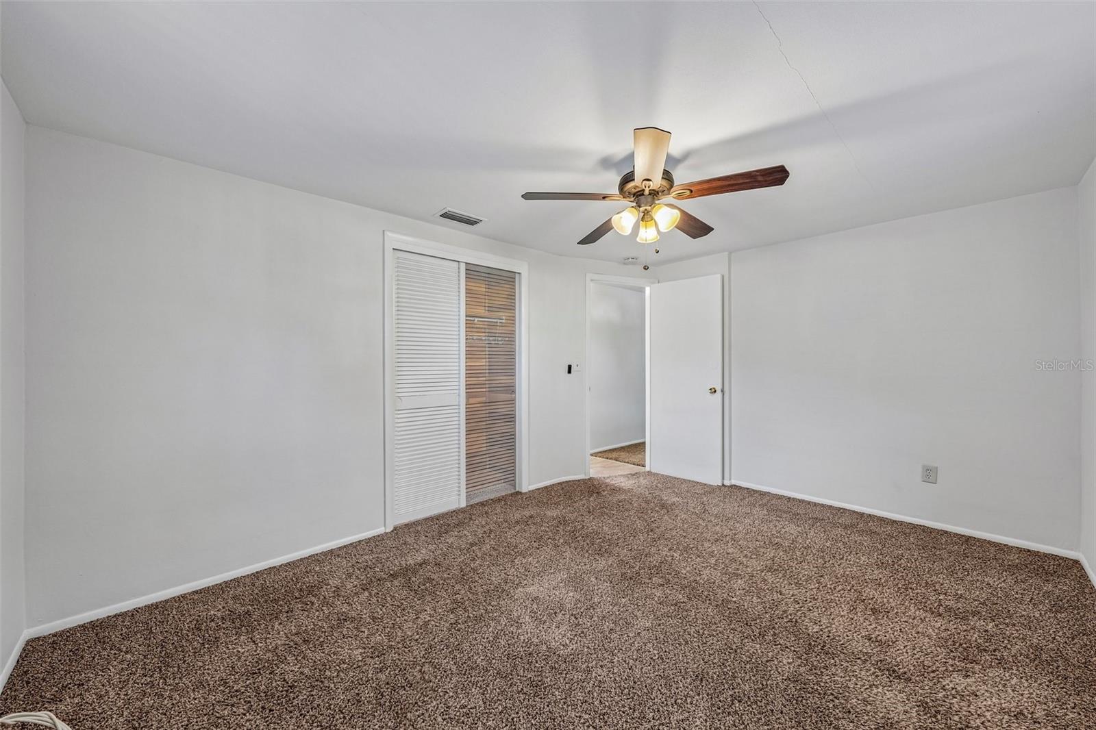 3350 WILTSHIRE DR — photo 26