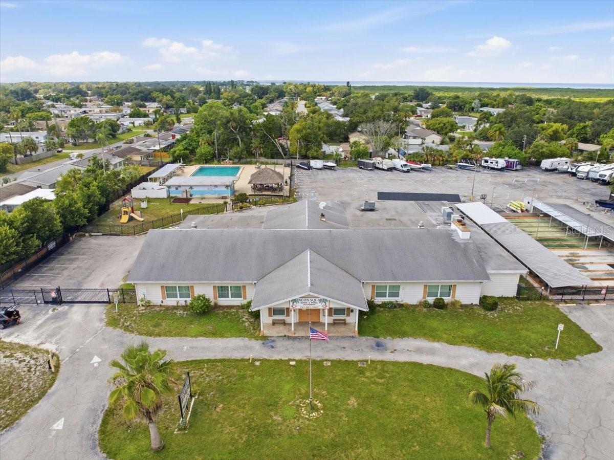 3350 WILTSHIRE DR — photo 35