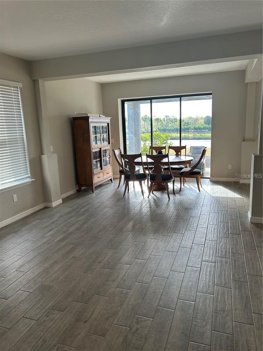 9024 TEQUILA SUNRISE DR — photo 4