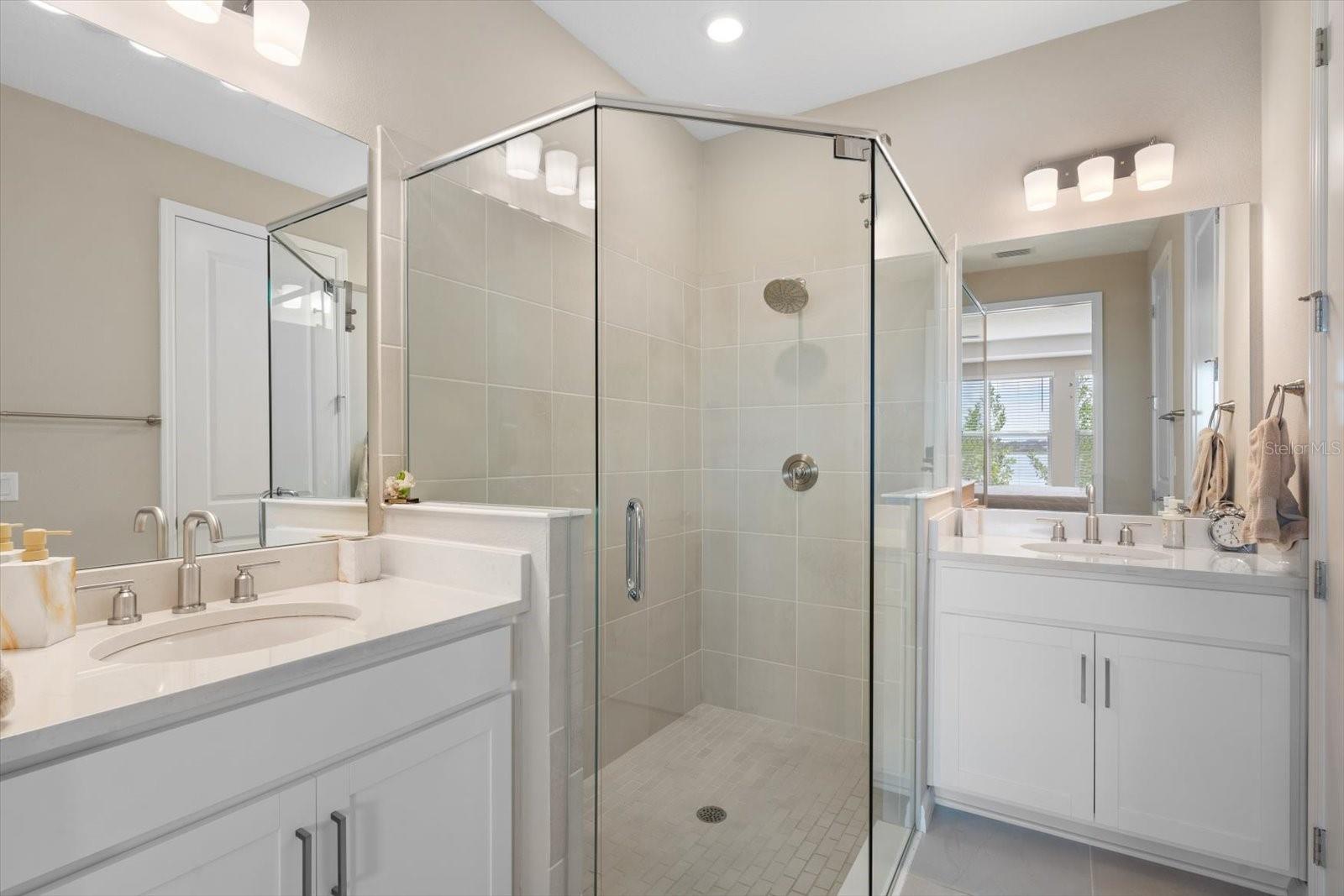 6326 GRANDVIEW HILL CT — photo 20