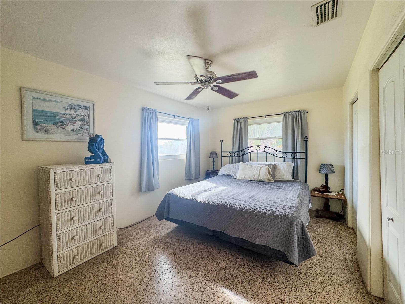 1205 SUNSET AVE — photo 11