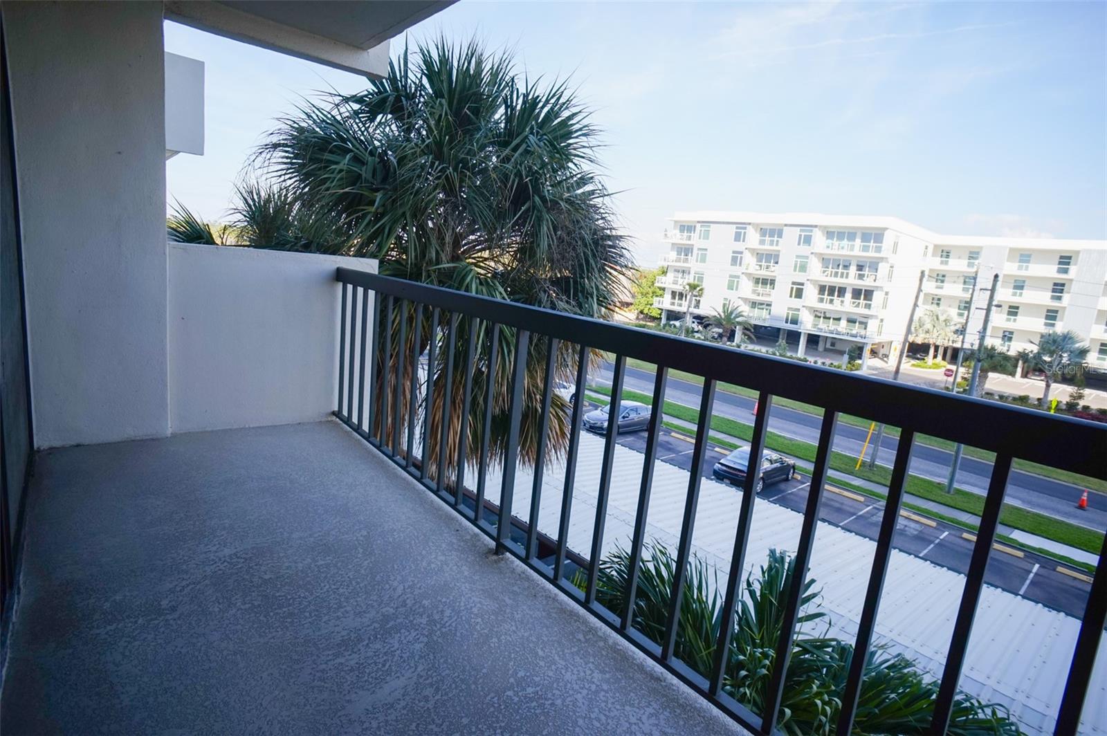 400 ISLAND WAY #308 — photo 4