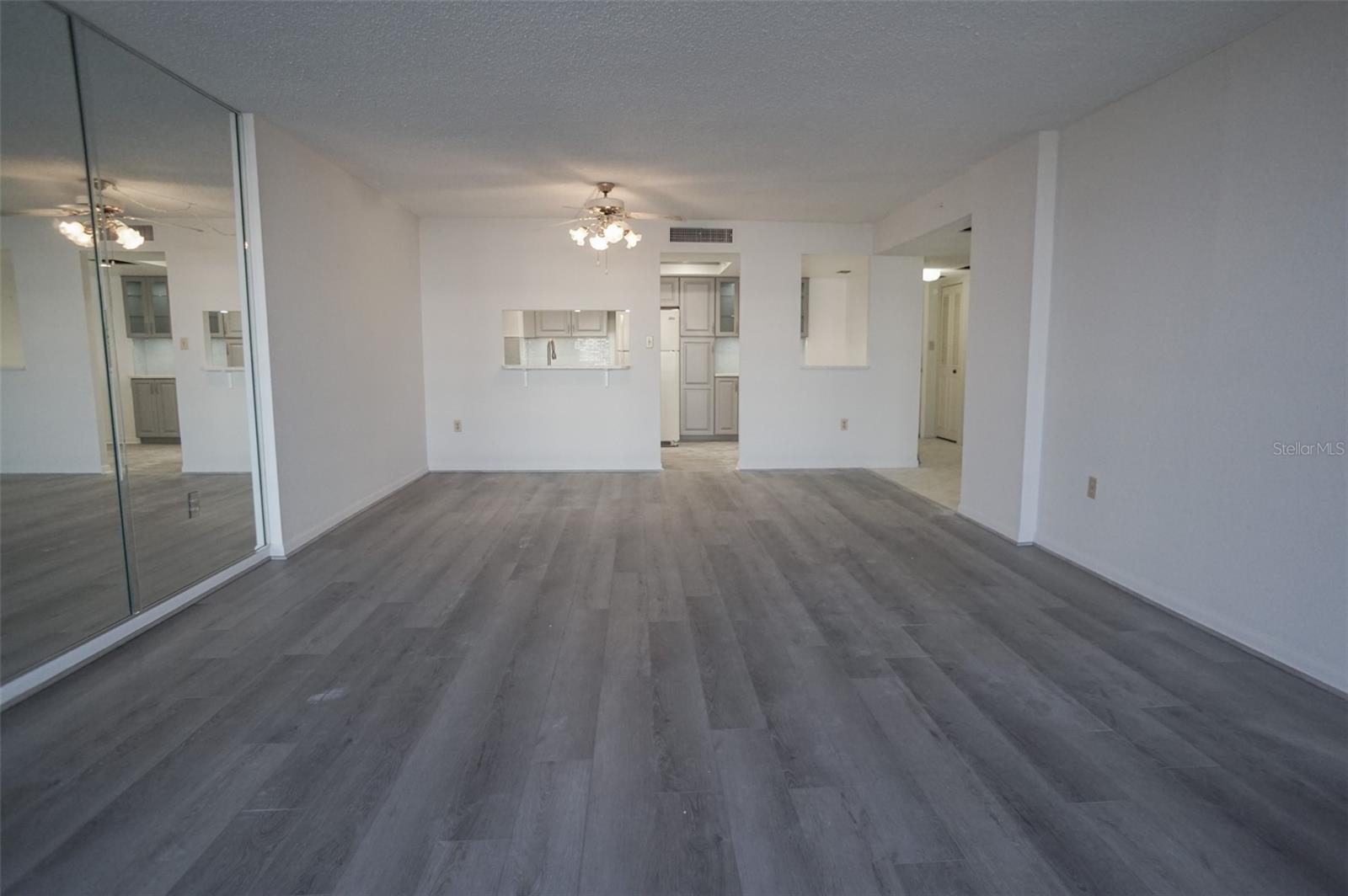400 ISLAND WAY #308 — photo 10