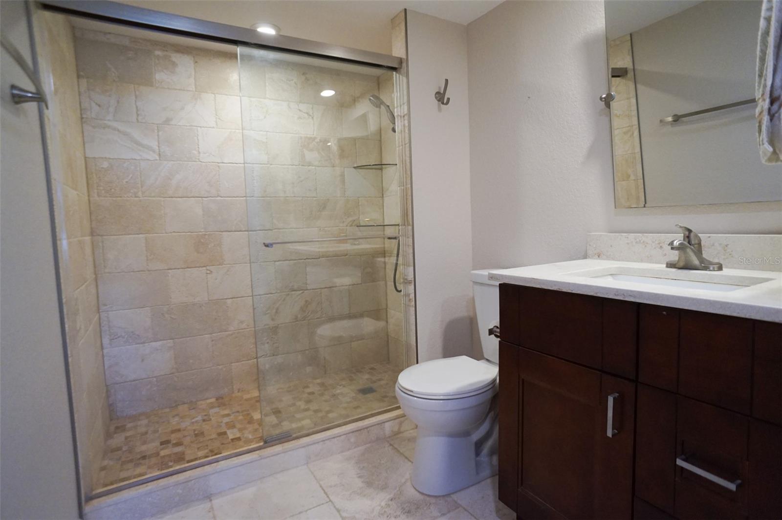 400 ISLAND WAY #308 — photo 20