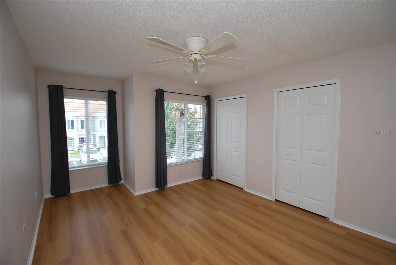 2027 FLUORSHIRE DR — photo 12