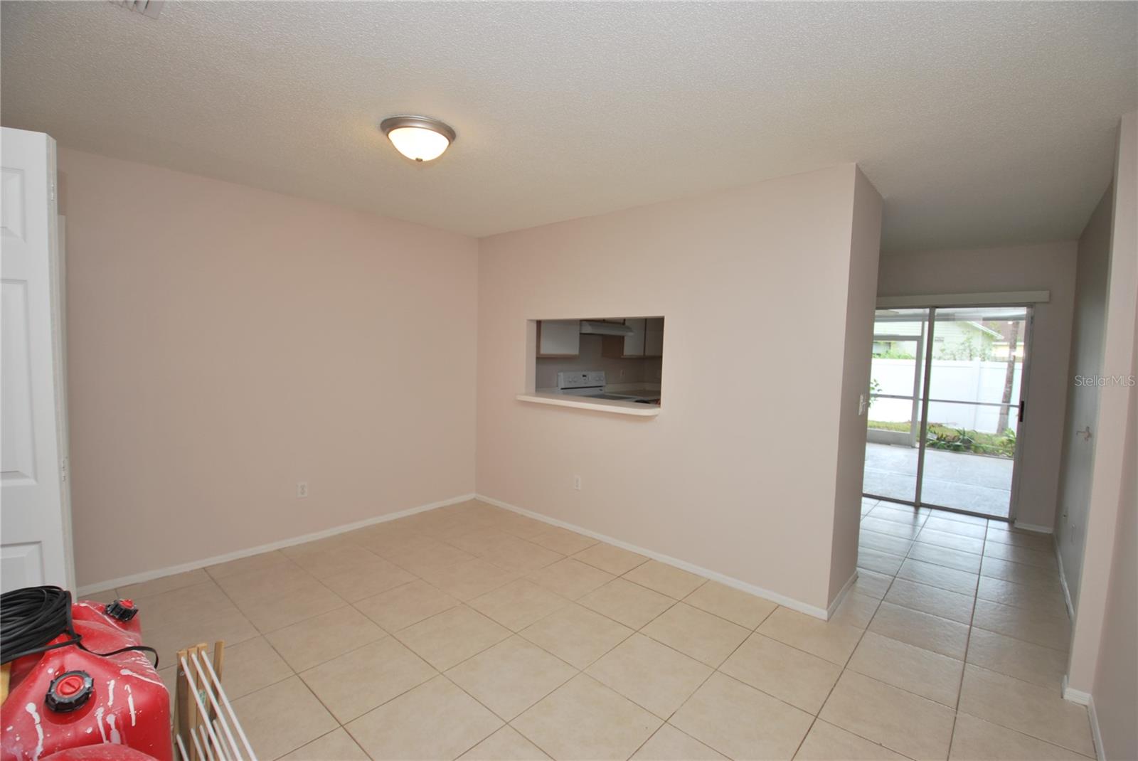 2027 FLUORSHIRE DR — photo 10