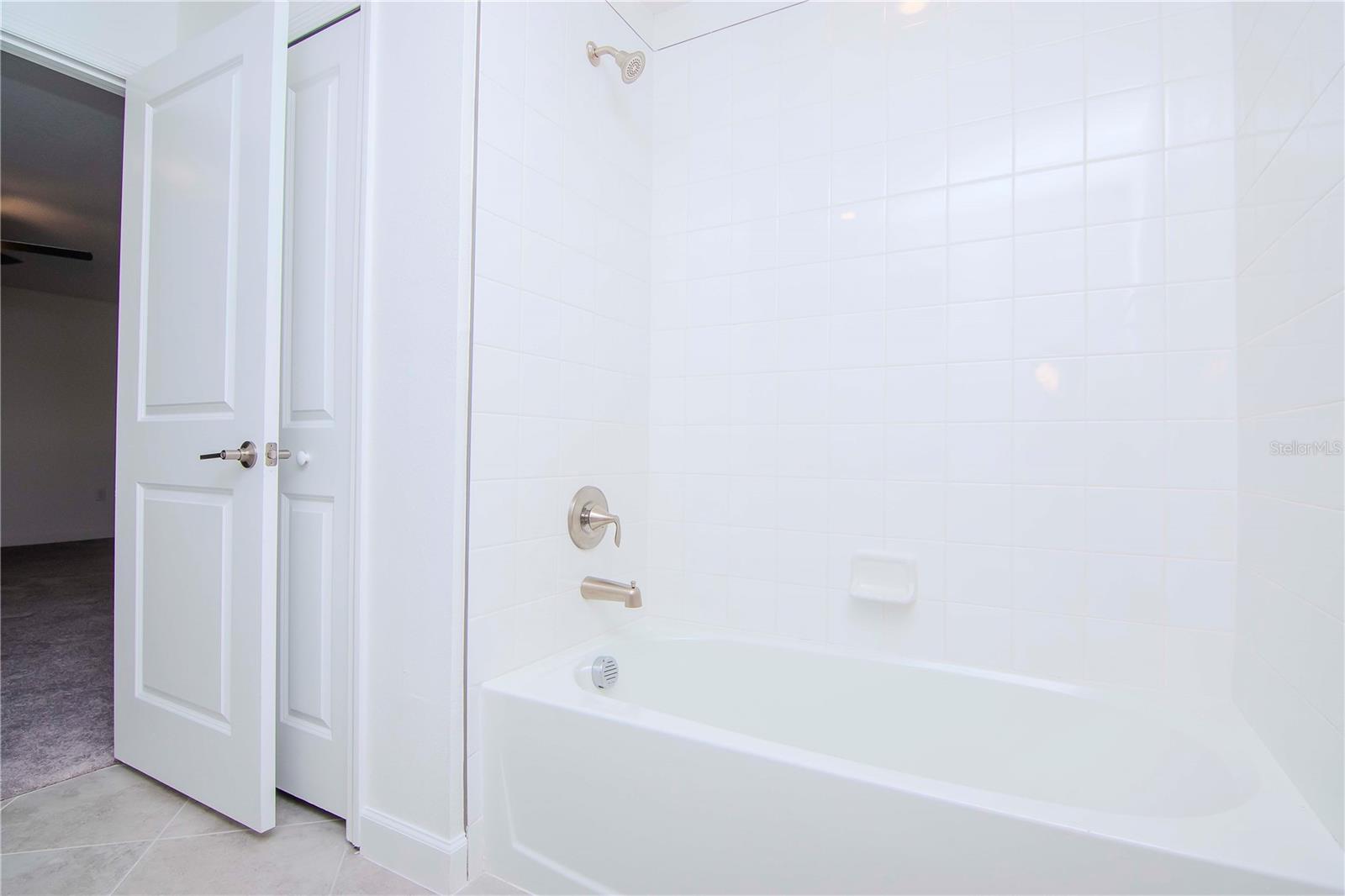 3210 BRYANT PARK DR — photo 32