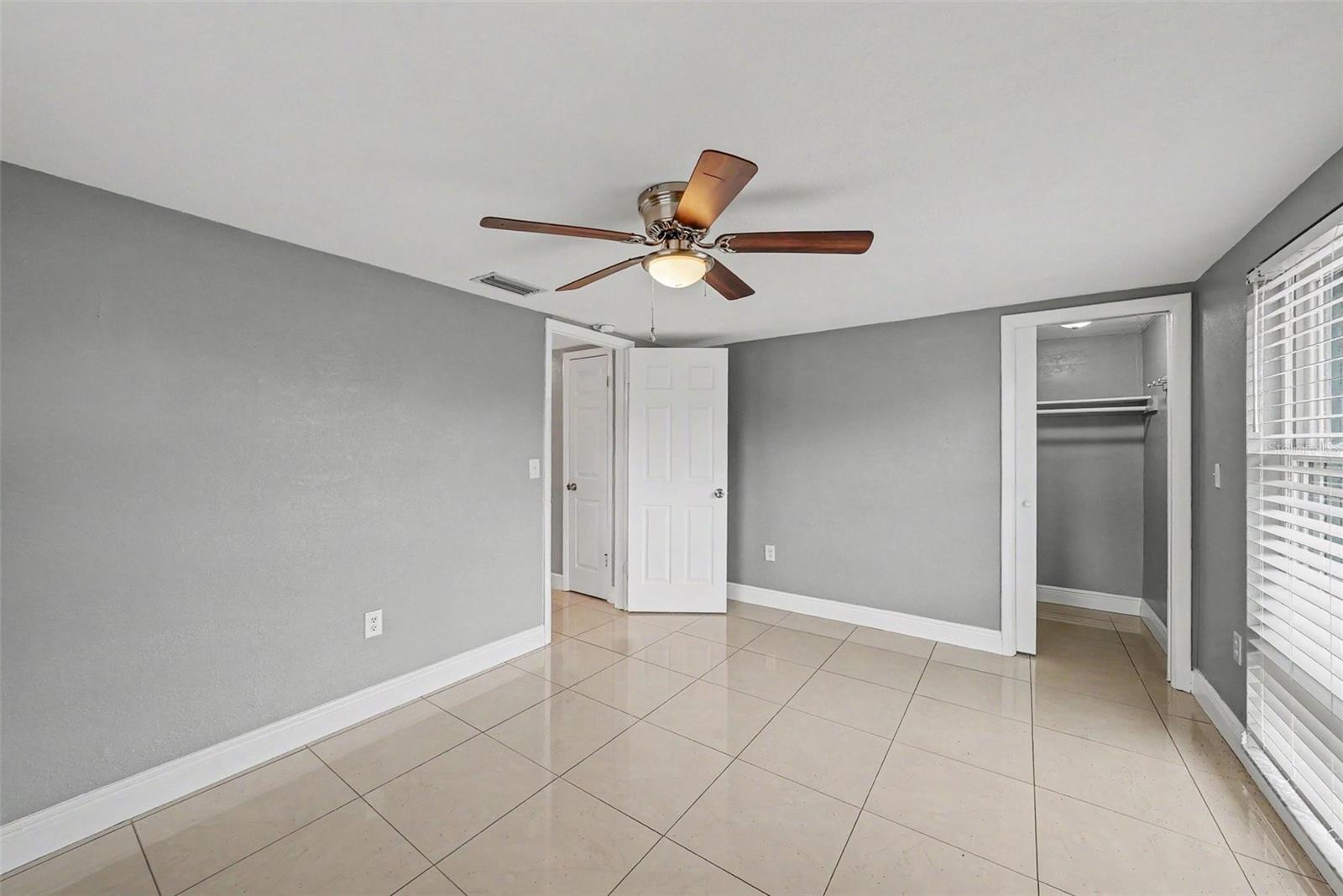 7820 BIRCHWOOD DR — photo 10