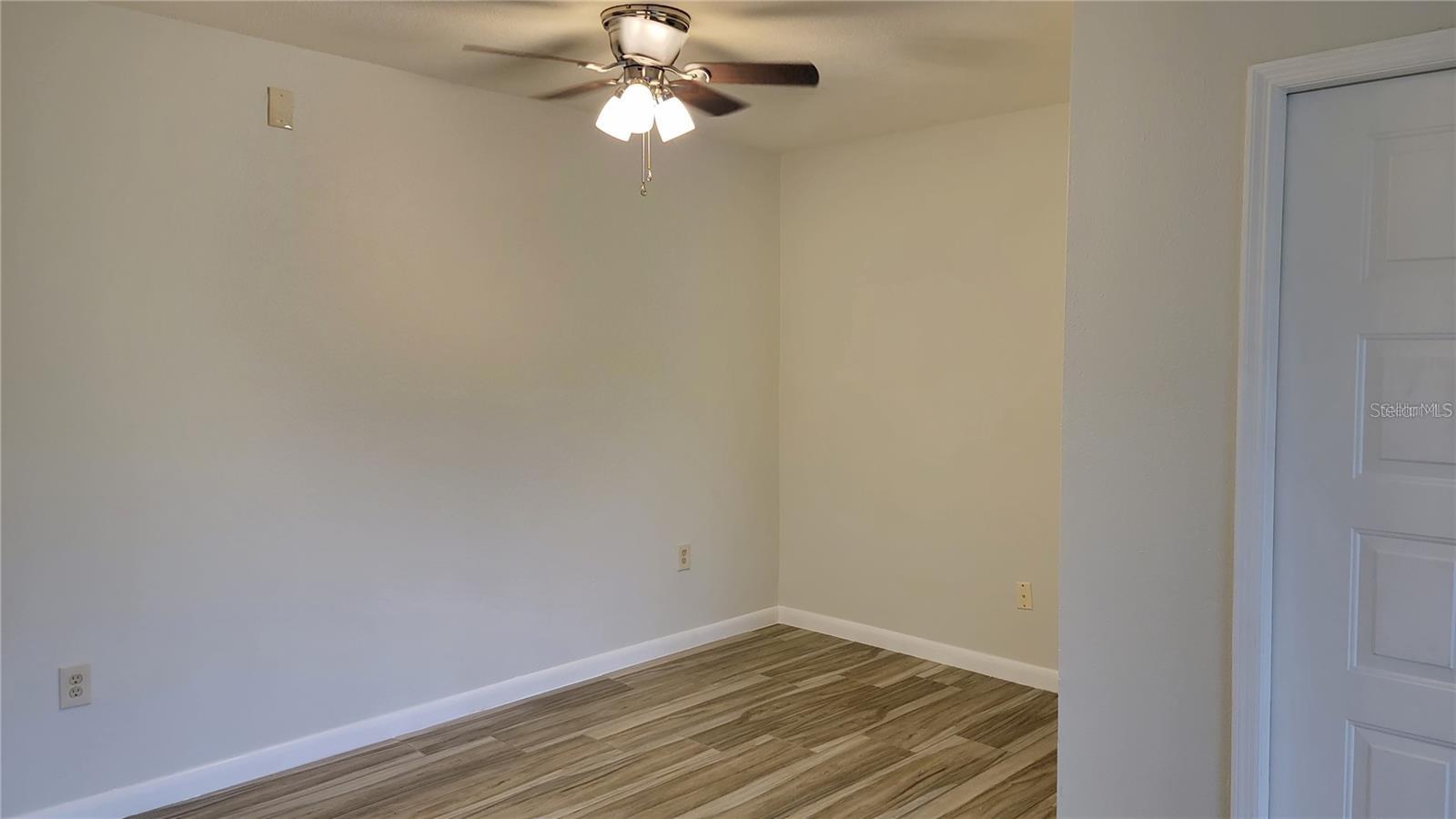 12135 FOX CHASE DR #H2 — photo 2