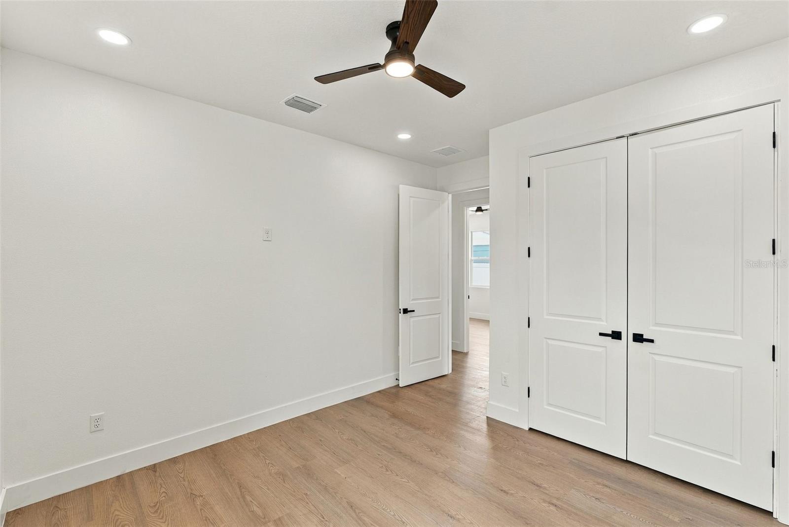 3009 MELROSE AVE S — photo 23