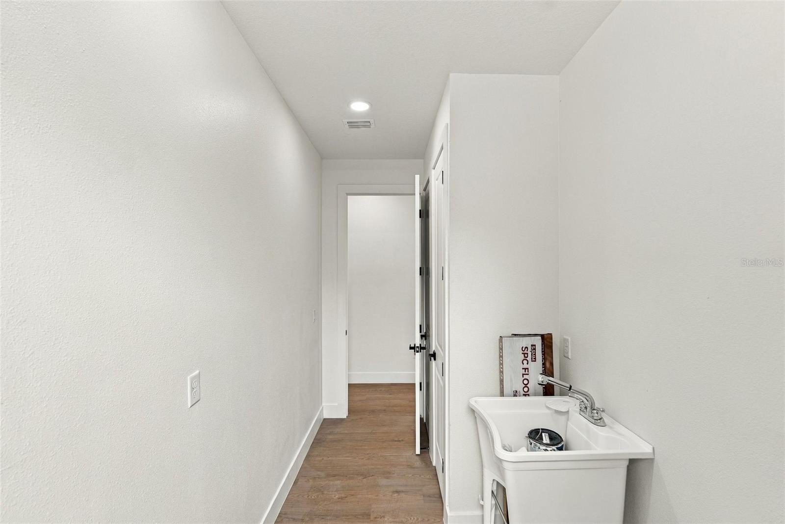 3009 MELROSE AVE S — photo 26
