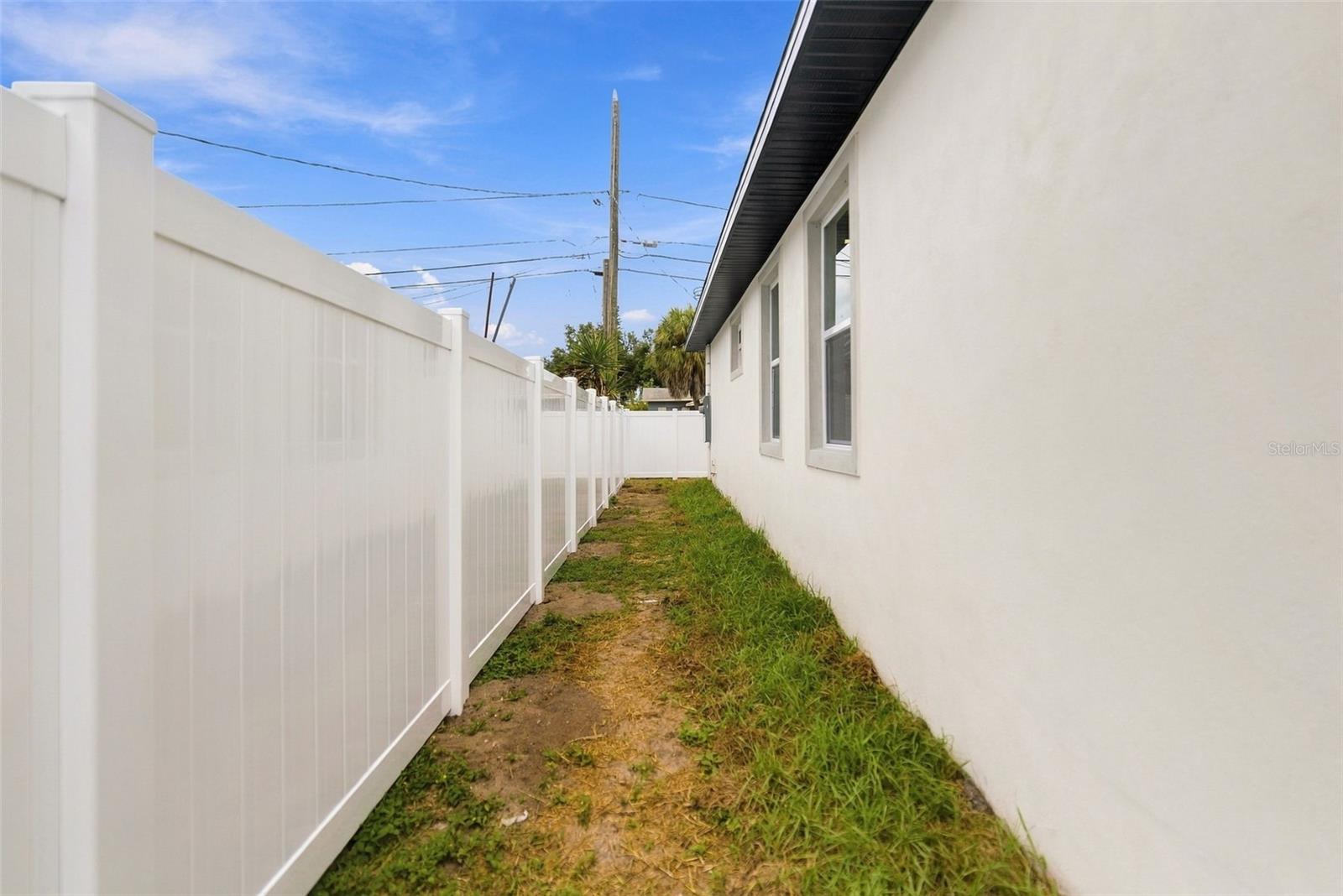 3009 MELROSE AVE S — photo 30
