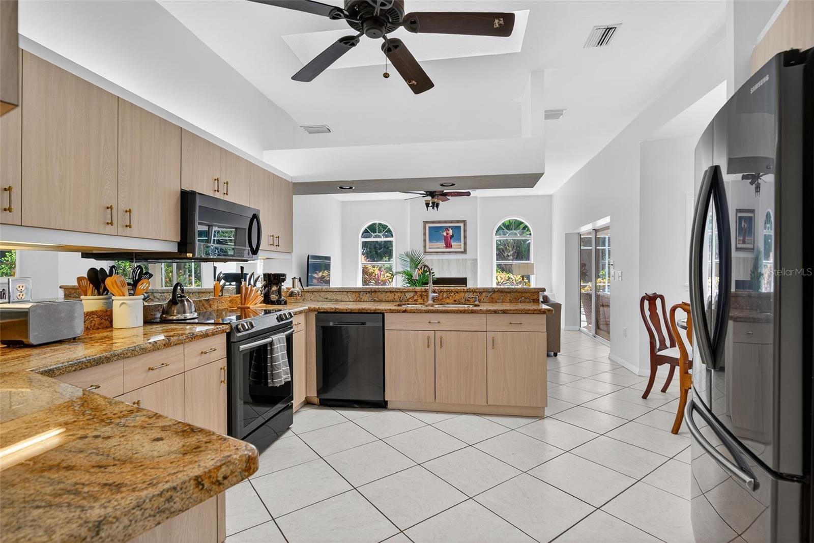3978 BERLIN DR — photo 10