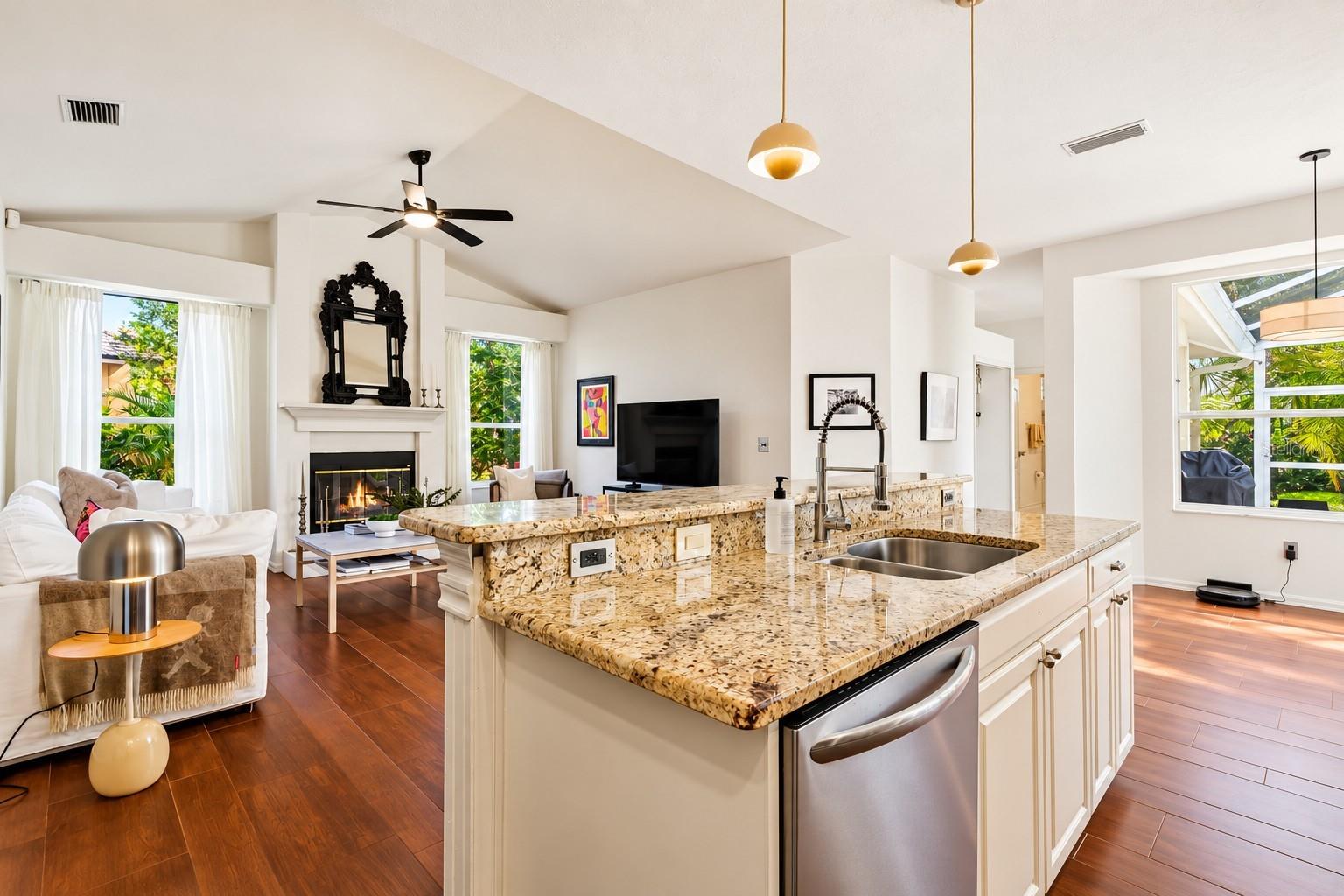 4106 HEARTHSTONE DR — photo 9