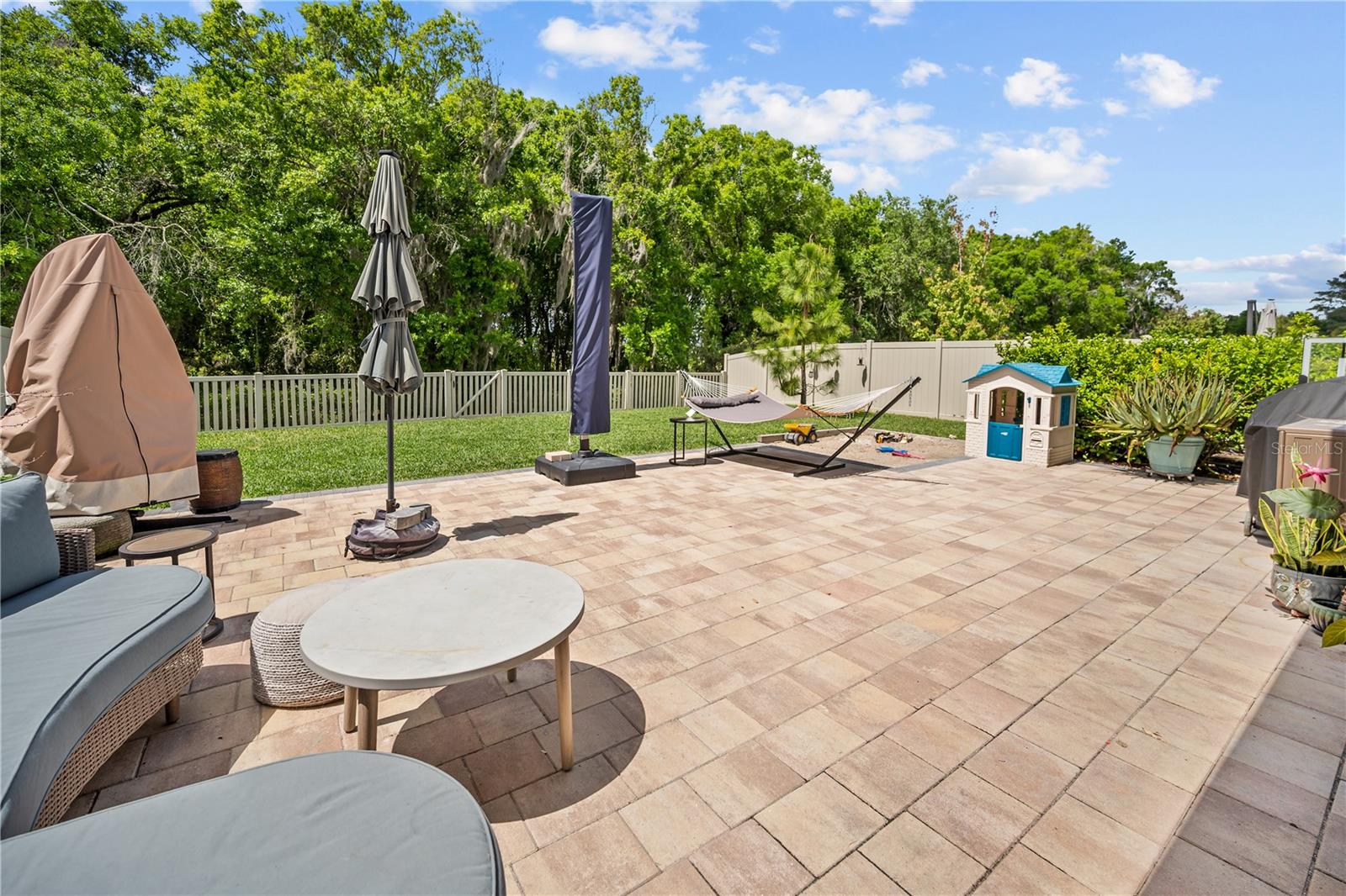 14734 HORSE TROT RD — photo 28