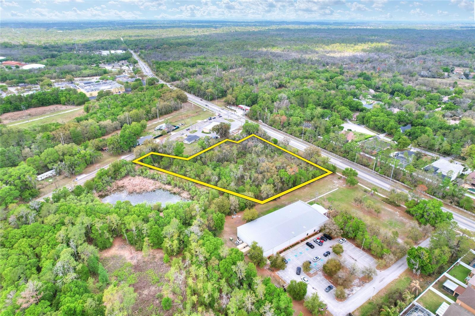 5708 LITHIA PINECREST RD — photo 4