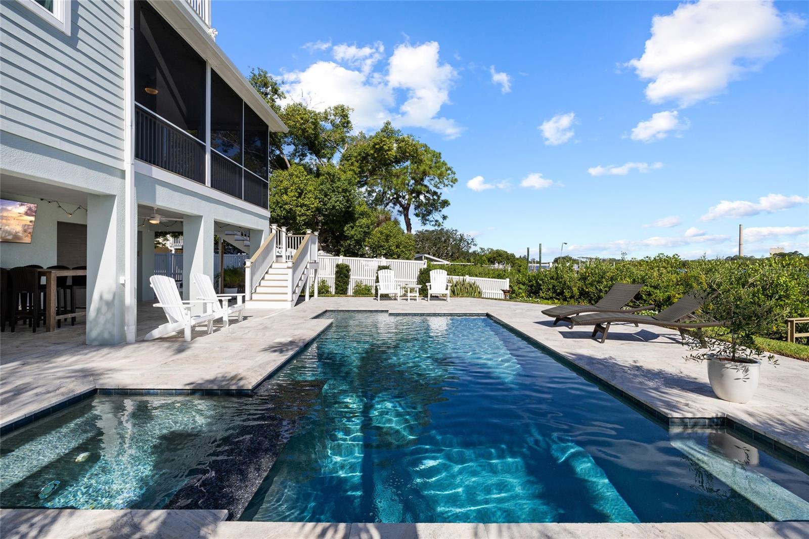 1512 RIVERSIDE DR — photo 12