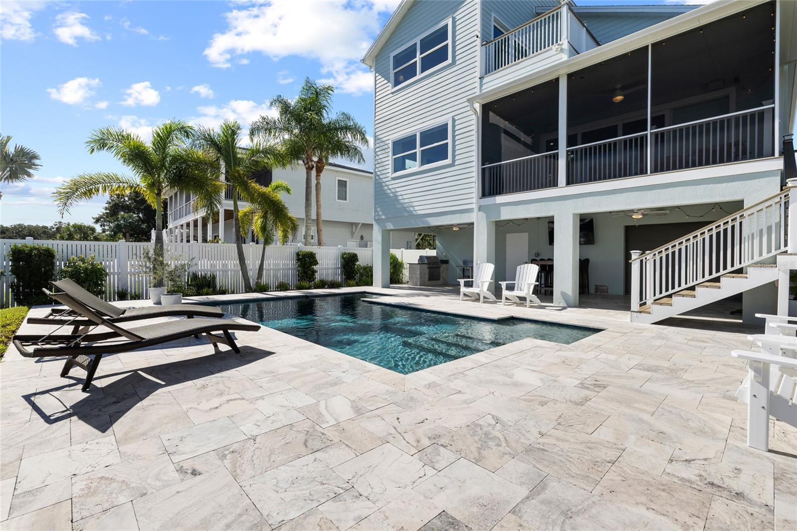 1512 RIVERSIDE DR — photo 14