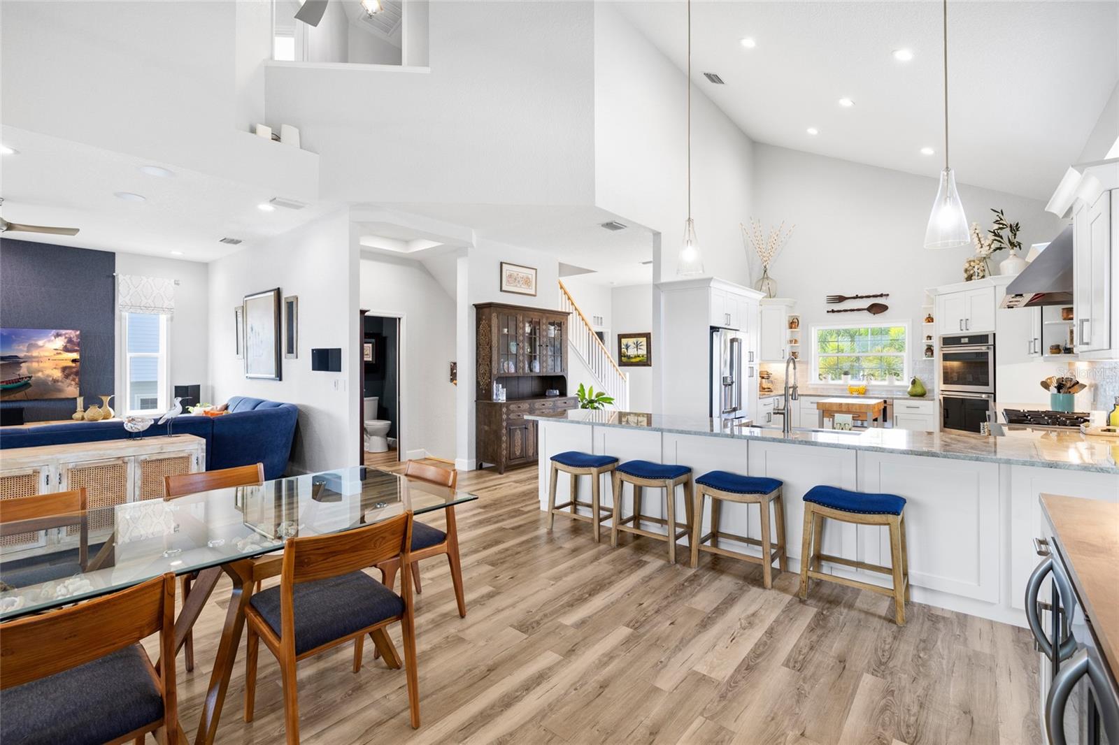1512 RIVERSIDE DR — photo 21