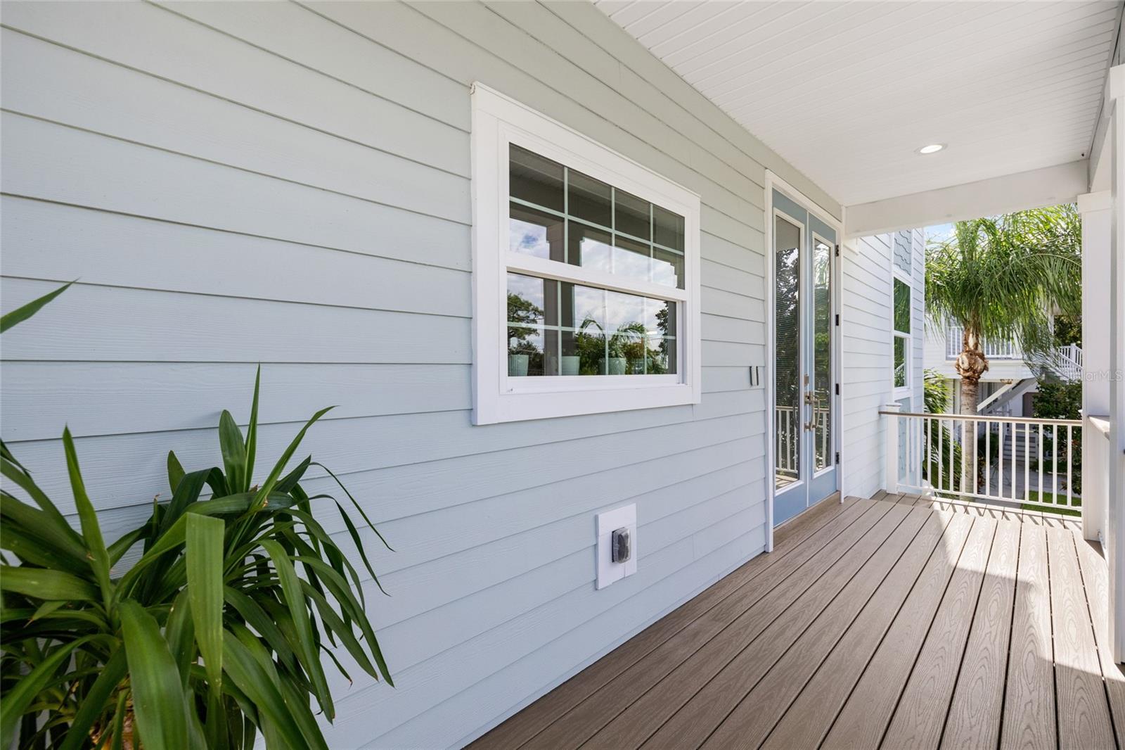 1512 RIVERSIDE DR — photo 17