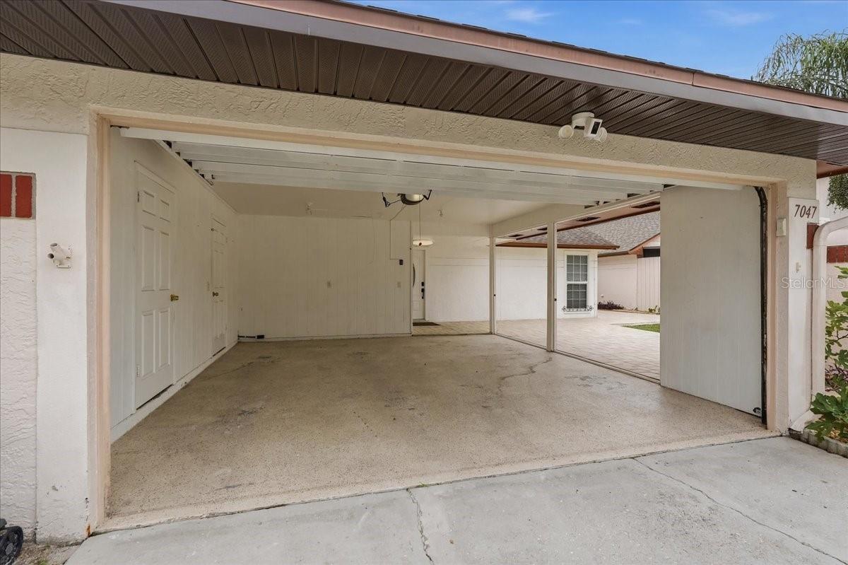 7047 SILVERMILL DR — photo 50