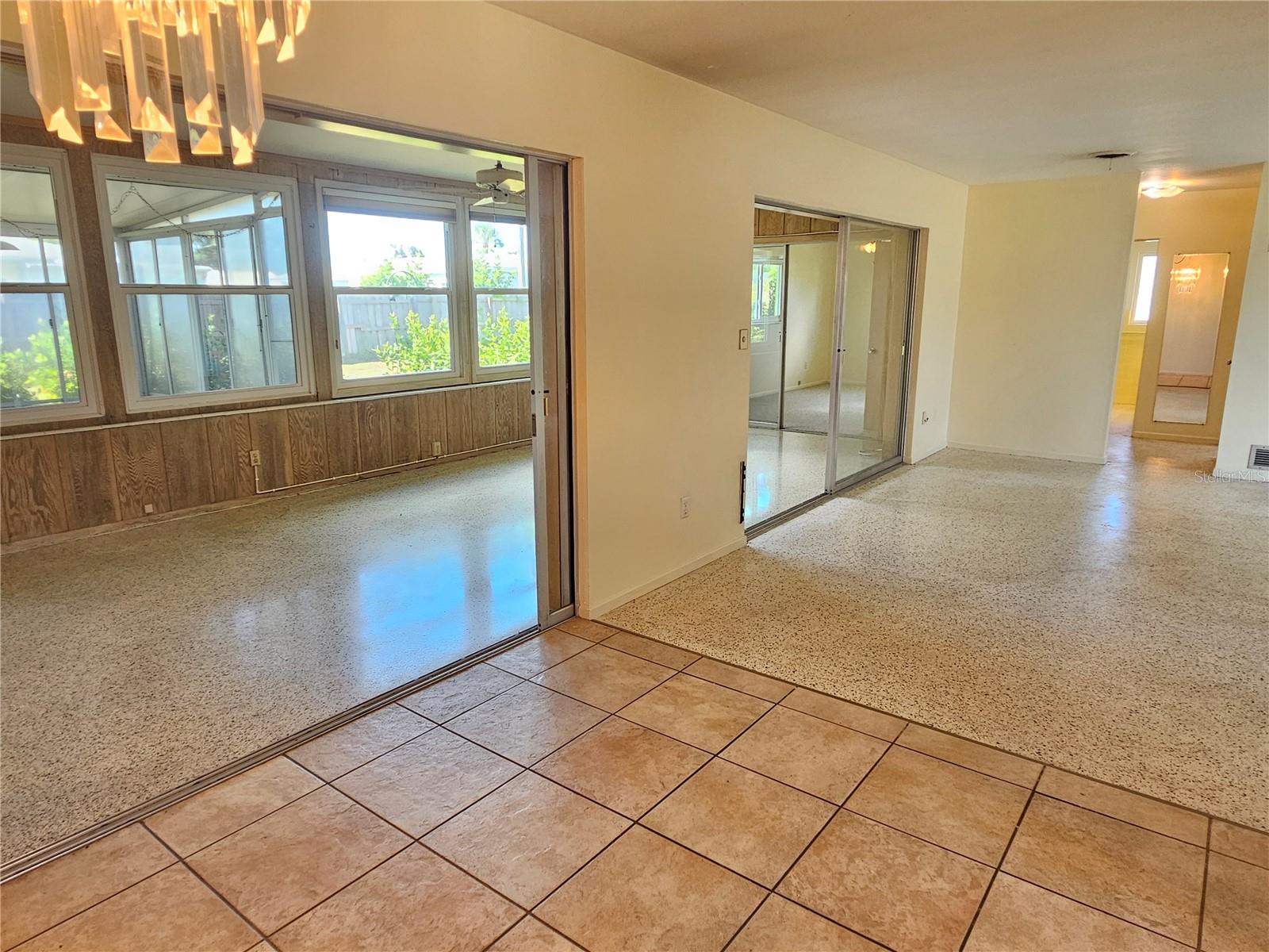 264 GLEN OAK RD — photo 12
