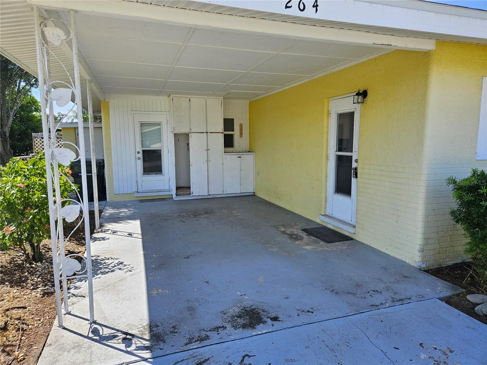 264 GLEN OAK RD — photo 36