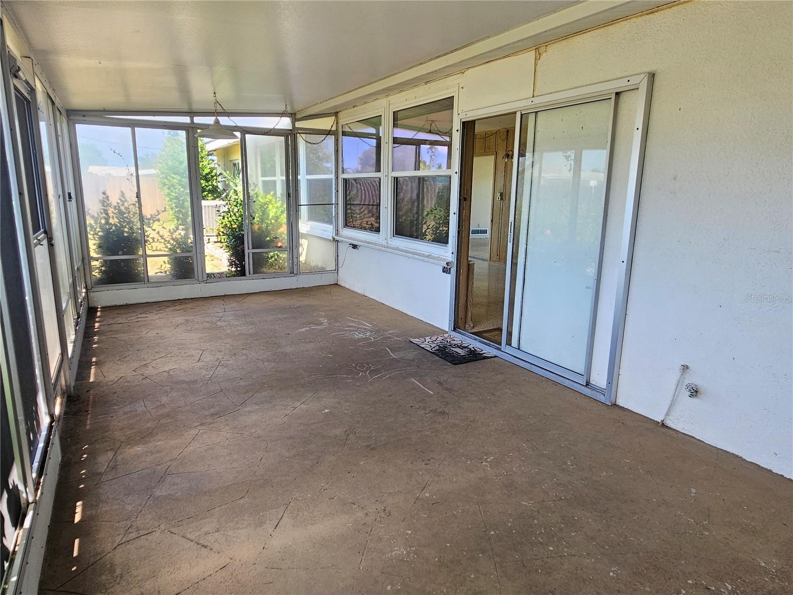 264 GLEN OAK RD — photo 24