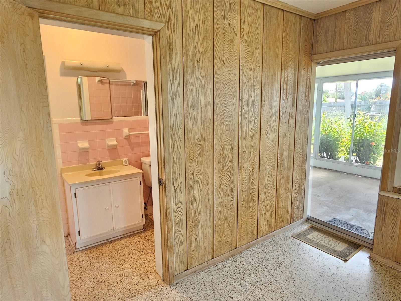 264 GLEN OAK RD — photo 32