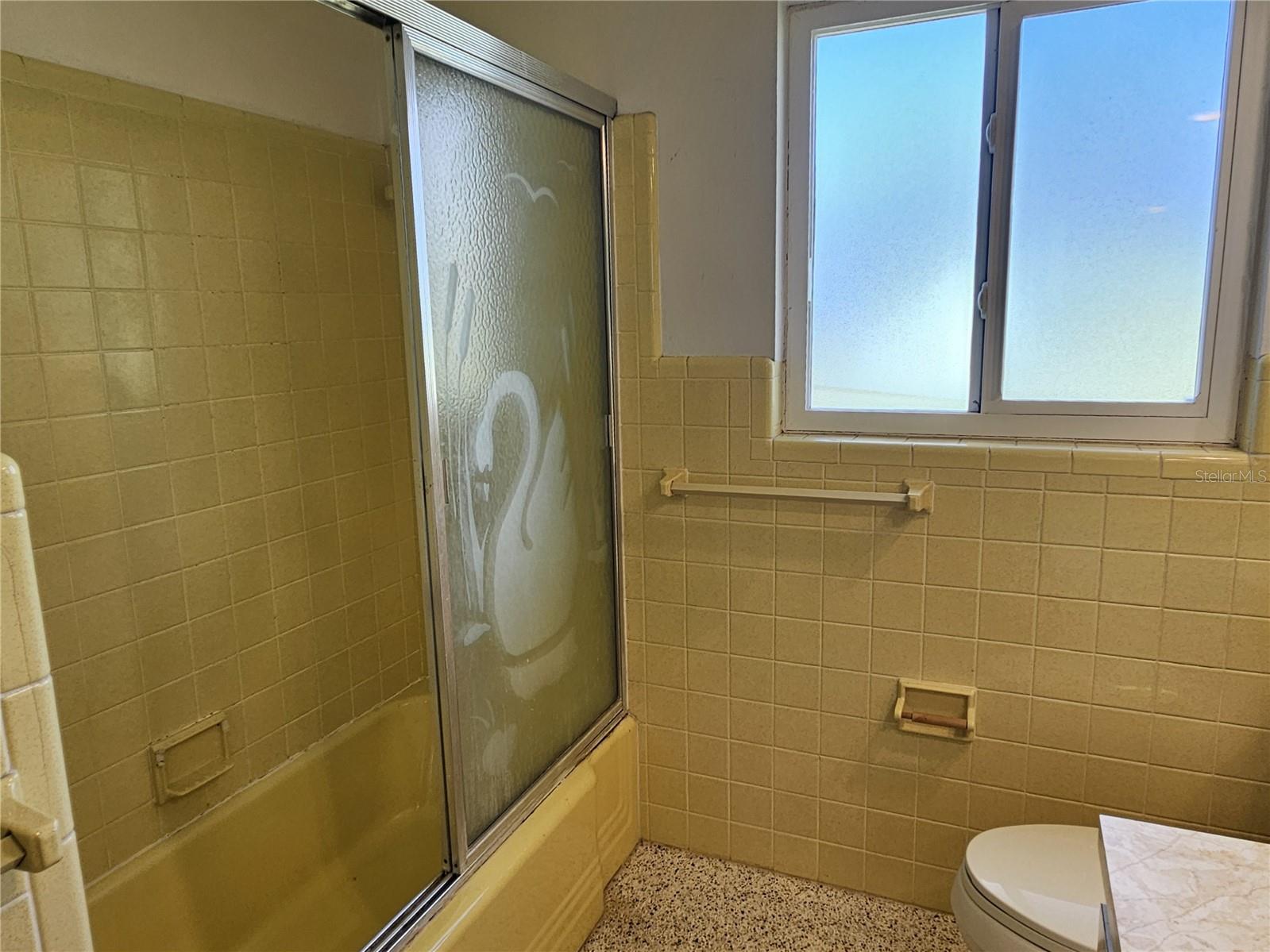 264 GLEN OAK RD — photo 29