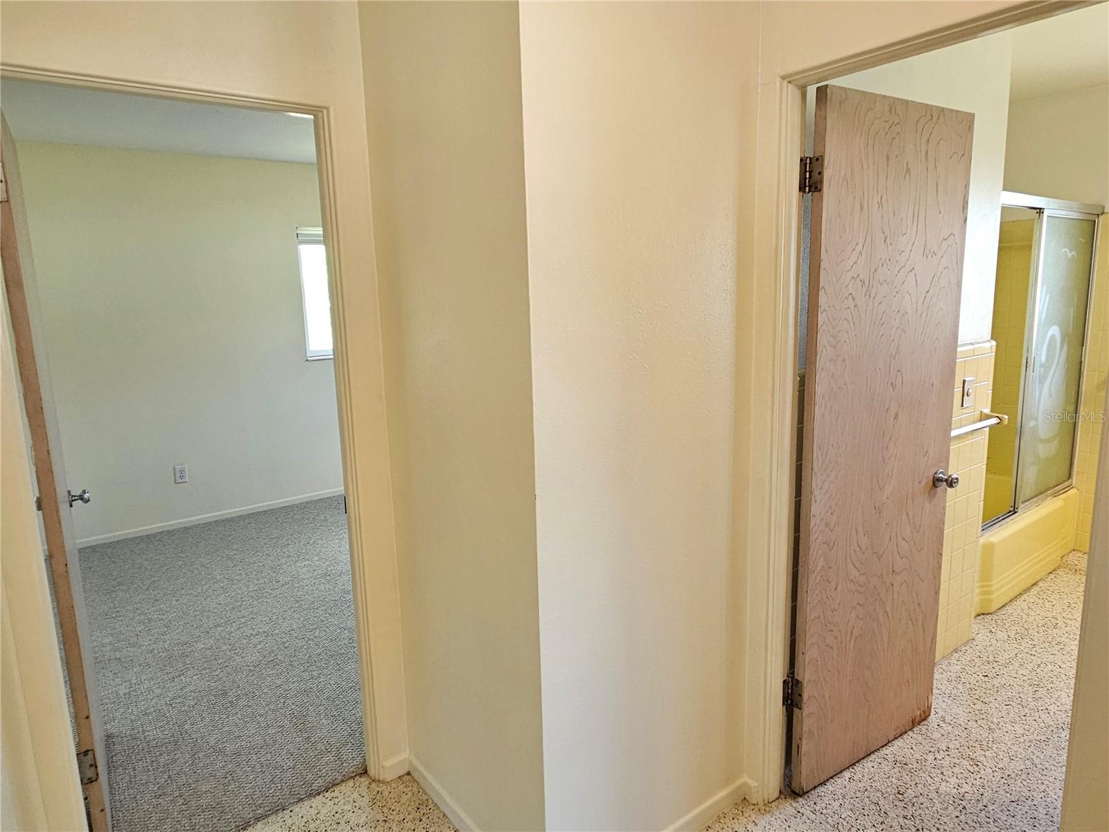 264 GLEN OAK RD — photo 25