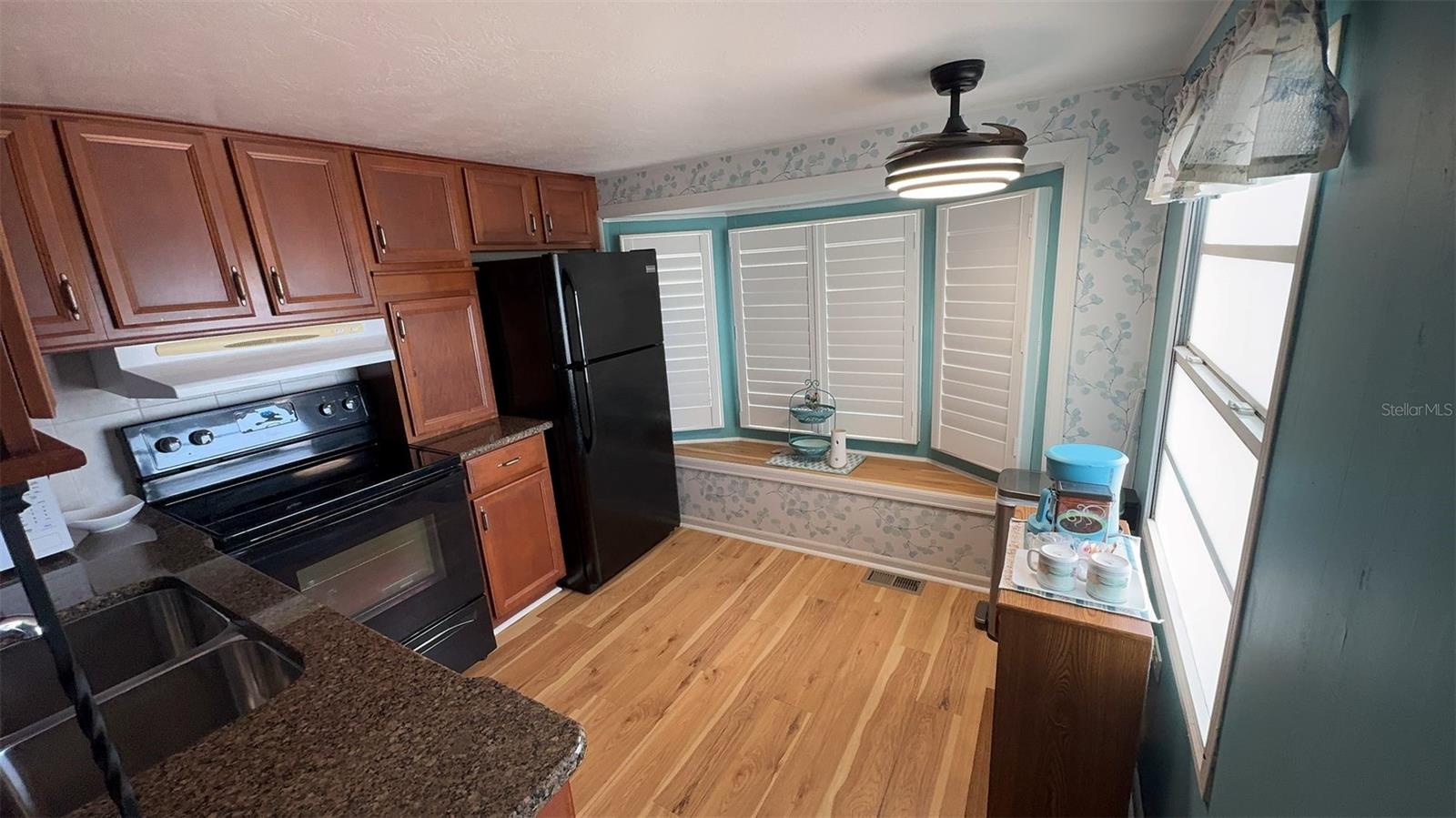 4851 W GANDY BLVD #B7L43 — photo 10