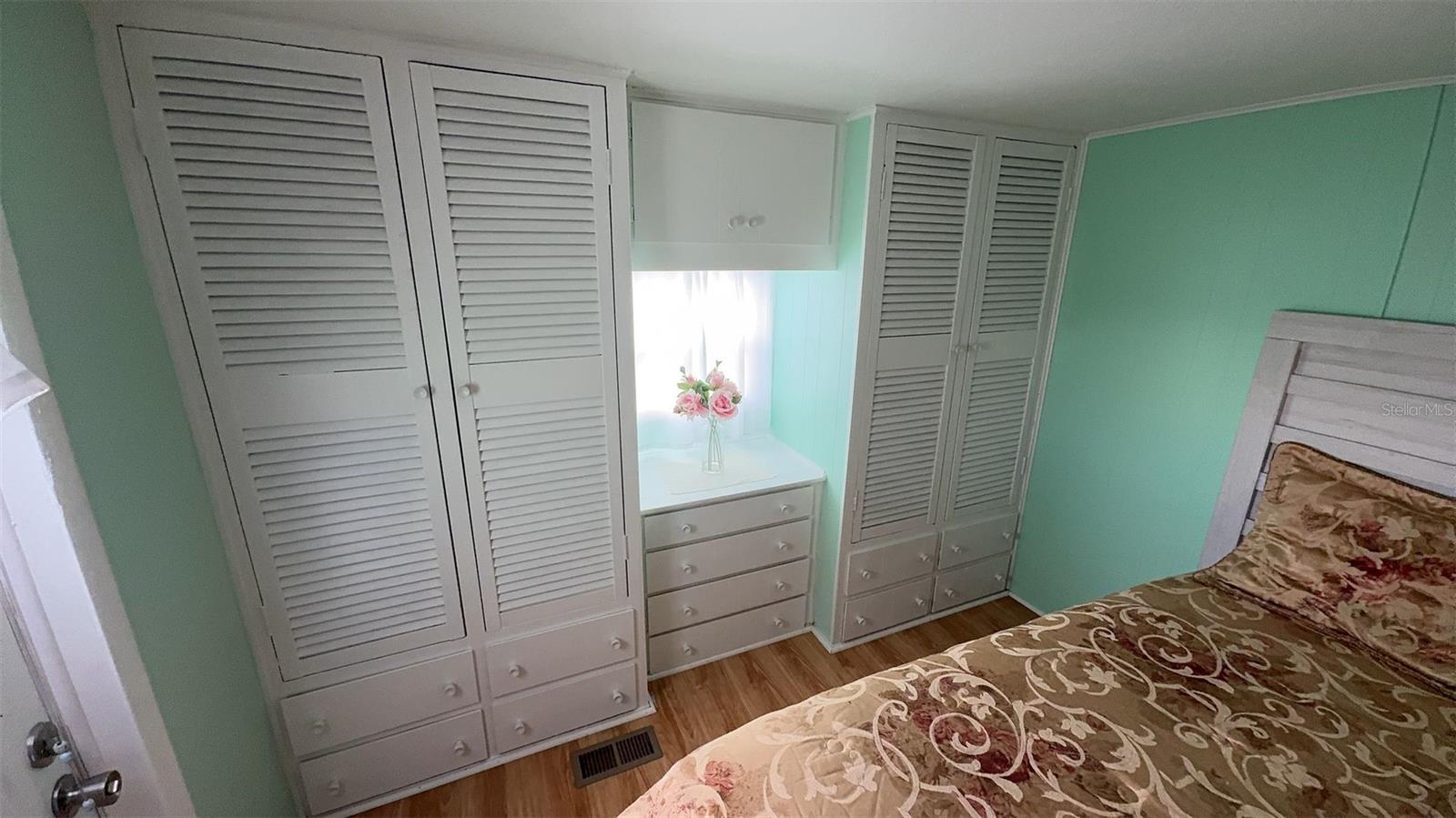 4851 W GANDY BLVD #B7L43 — photo 31