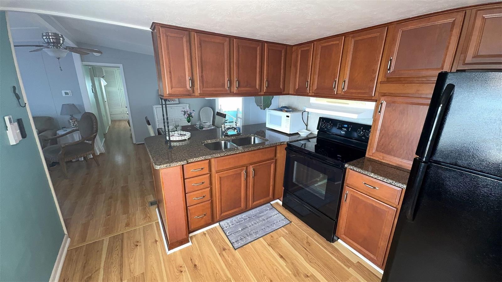 4851 W GANDY BLVD #B7L43 — photo 12