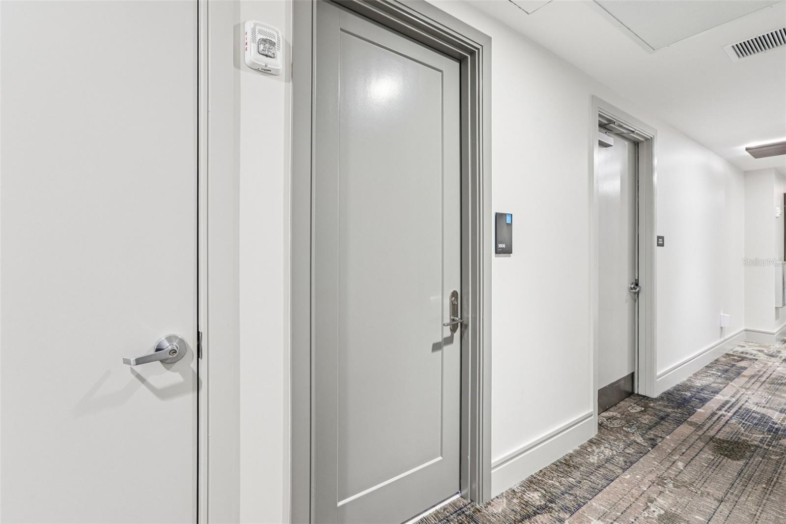 100 1ST AVE N #3806 — photo 4