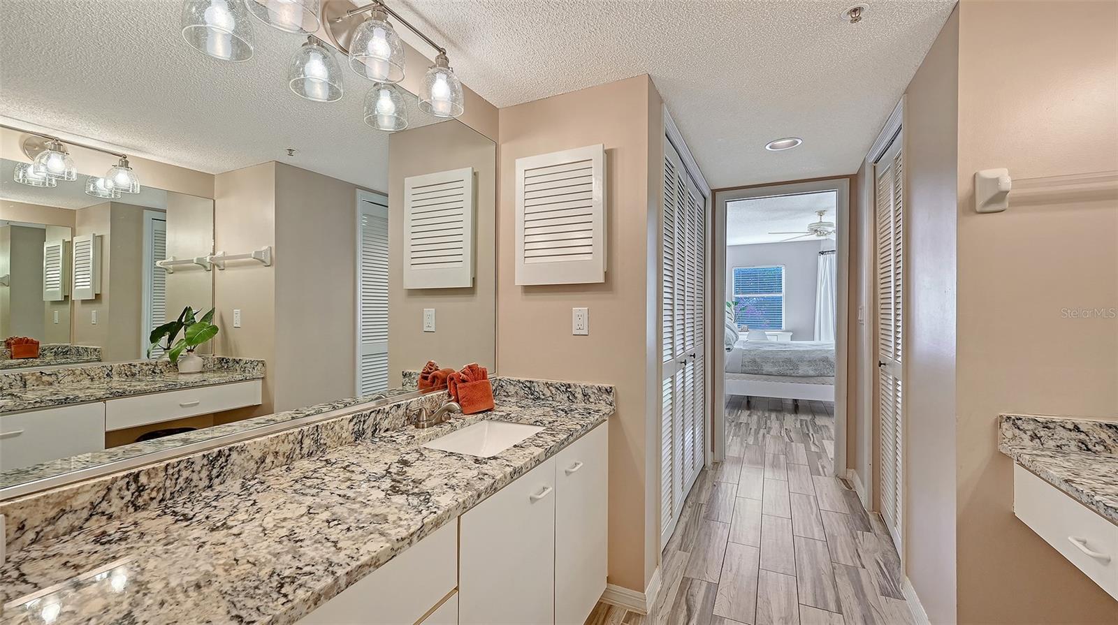 1328 SIESTA BAYSIDE DR #1328C — photo 22