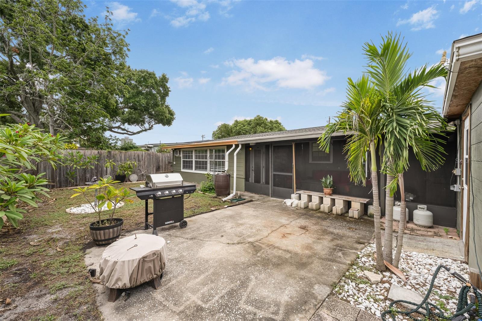 3705 W TYSON AVE — photo 24