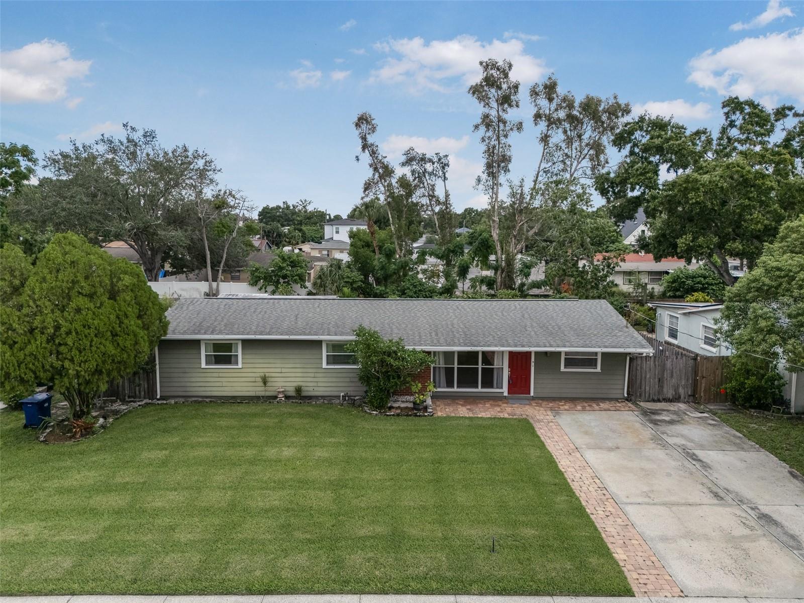 3705 W TYSON AVE — photo 2
