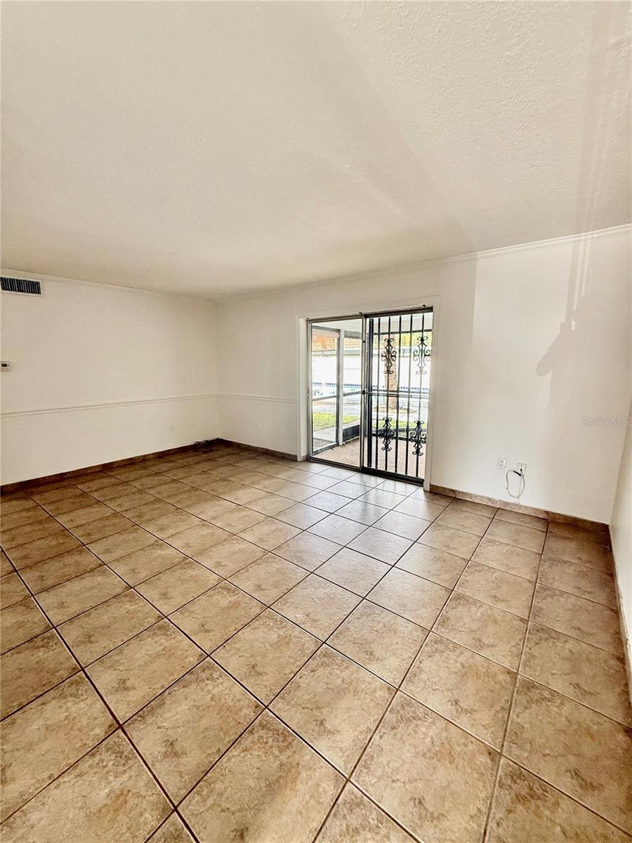 4607 W NORTH B ST #107 — photo 6