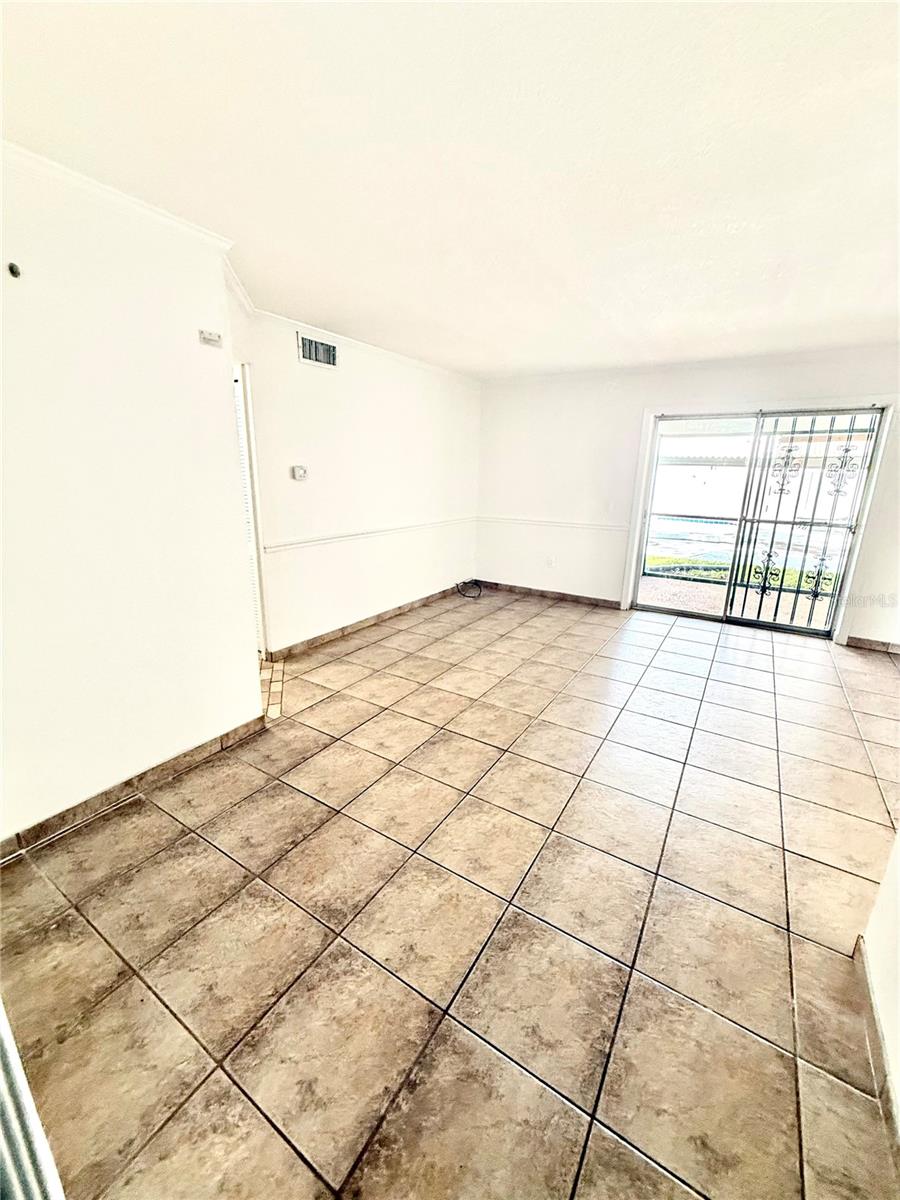 4607 W NORTH B ST #107 — photo 10