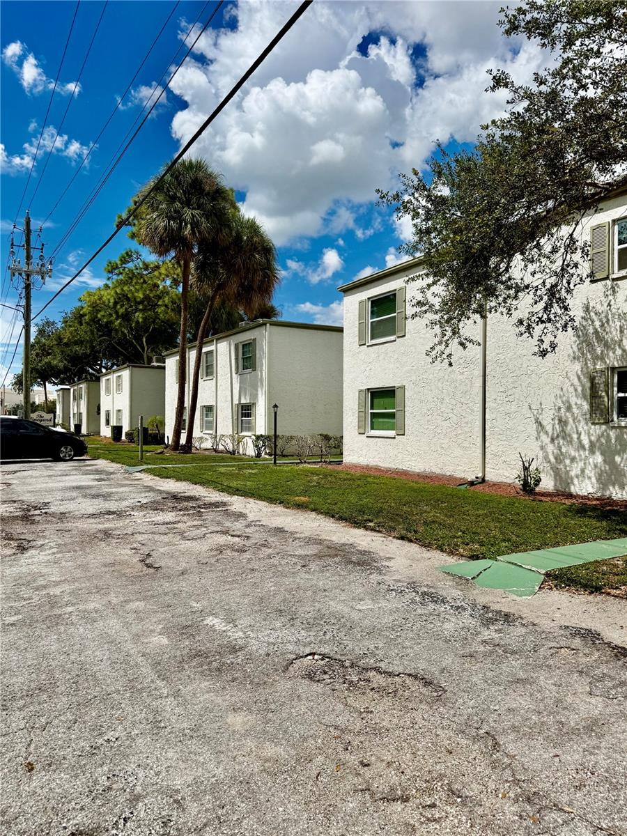 4607 W NORTH B ST #107 — photo 23