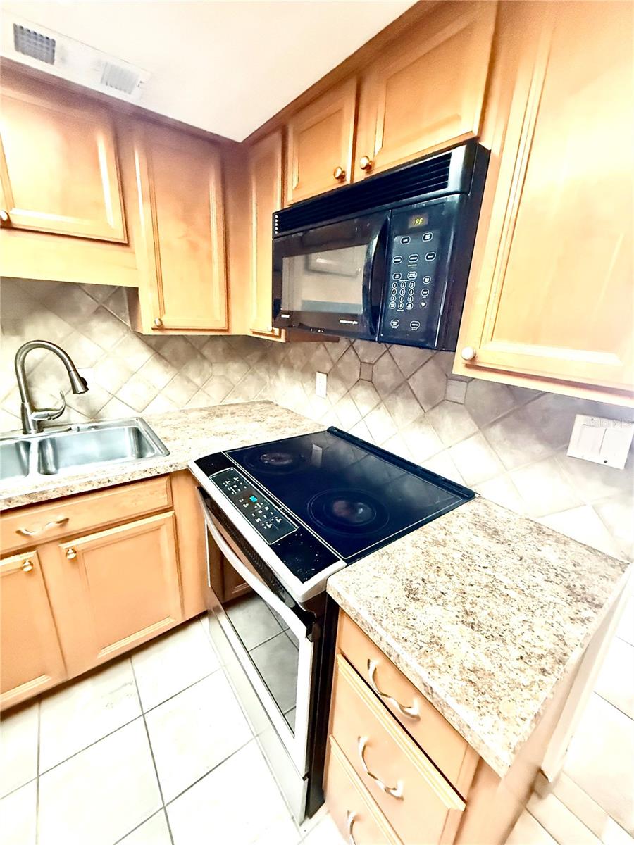 4607 W NORTH B ST #107 — photo 7