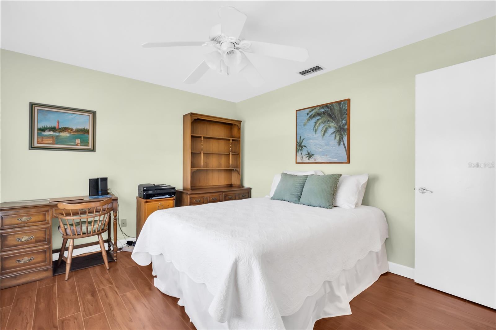 3444 CARMICHAEL ST — photo 41