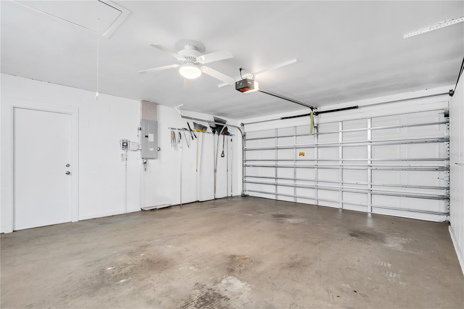 3444 CARMICHAEL ST — photo 48