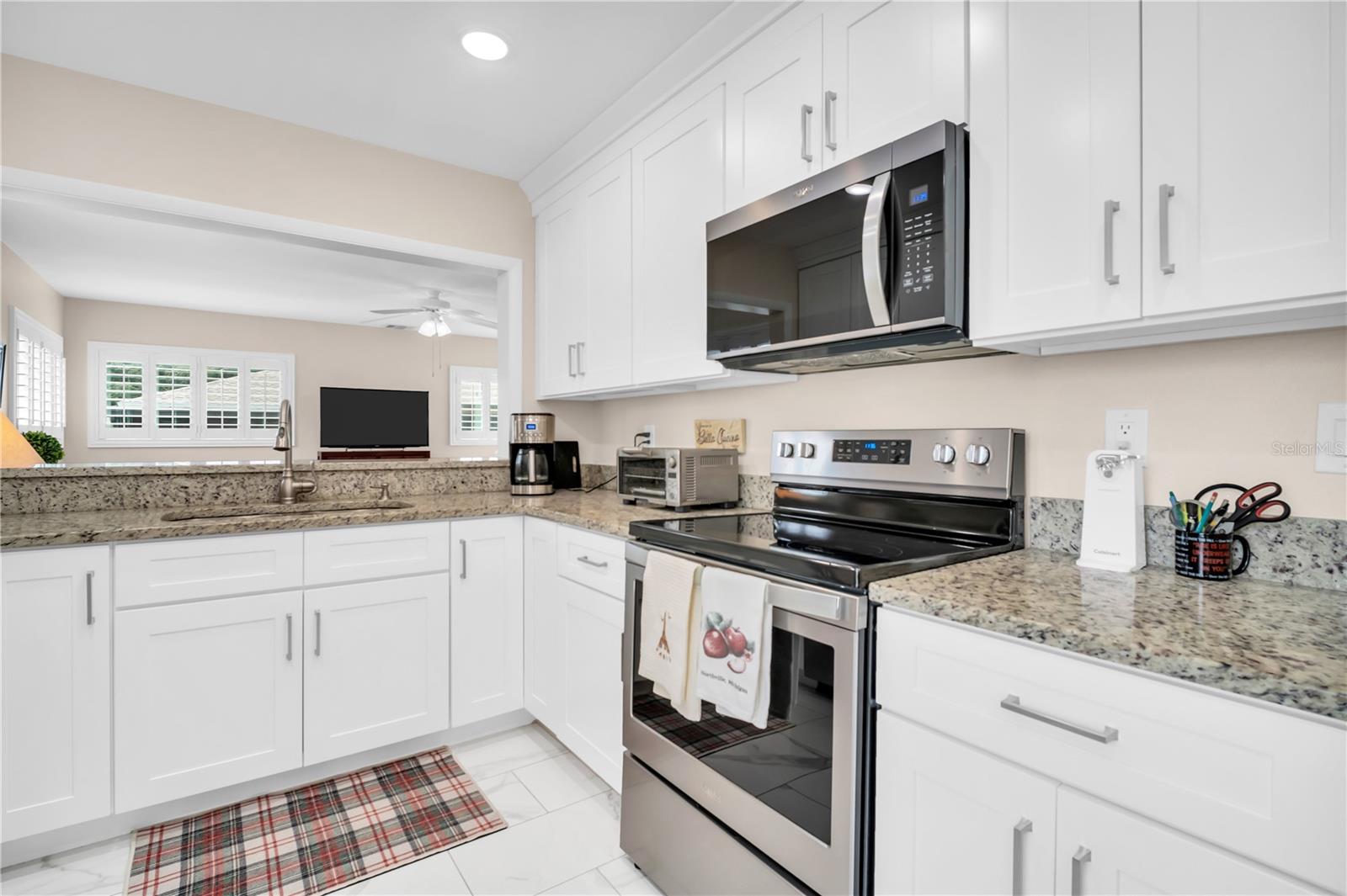 3444 CARMICHAEL ST — photo 21