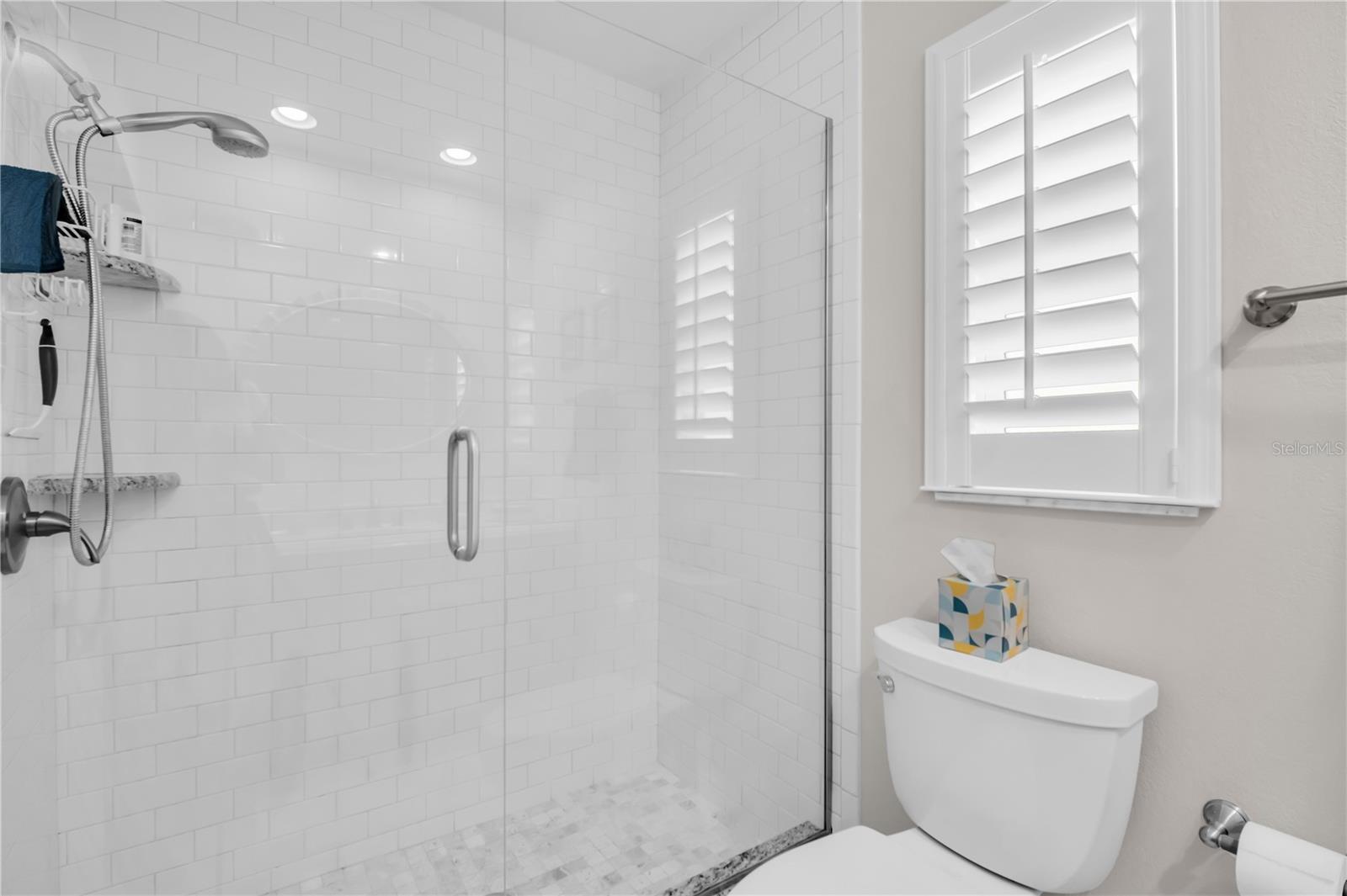 3444 CARMICHAEL ST — photo 33