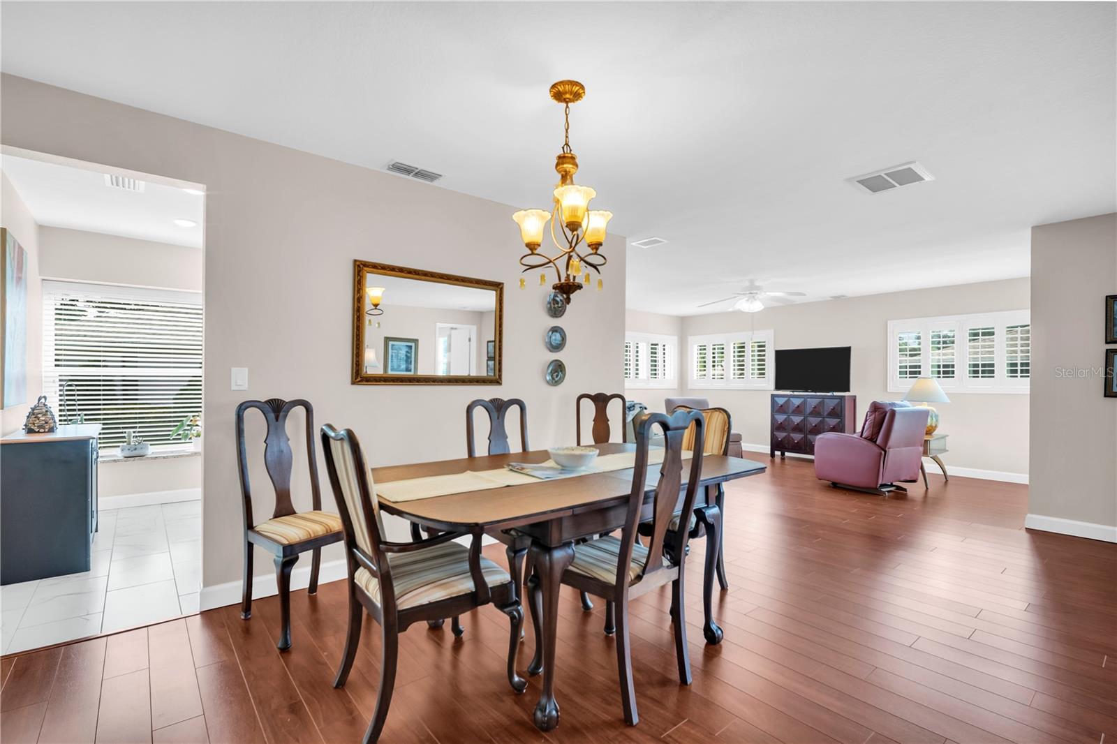 3444 CARMICHAEL ST — photo 13
