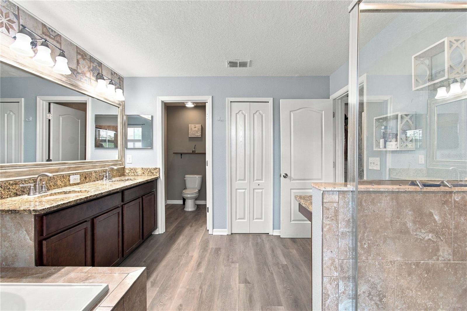 13856 CREST LAKE DR — photo 49