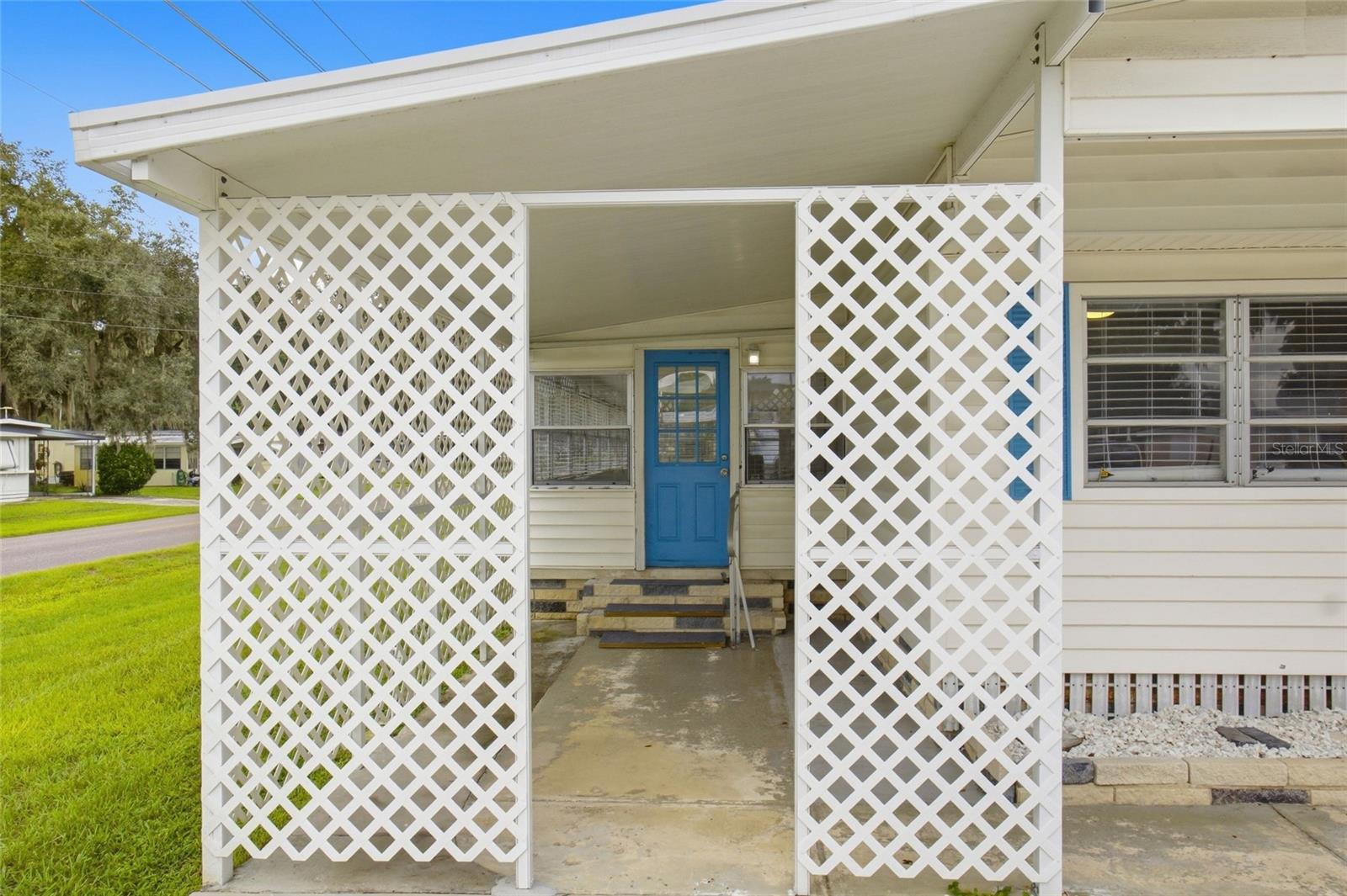 4722 AUTUMN PALM DR — photo 4